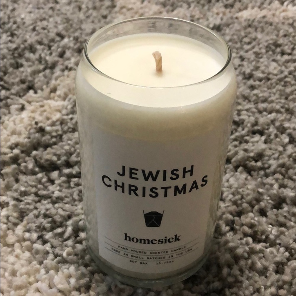 JEWISH CHRISTMAS HOMESICK CANDLE - Picture 7 of 8